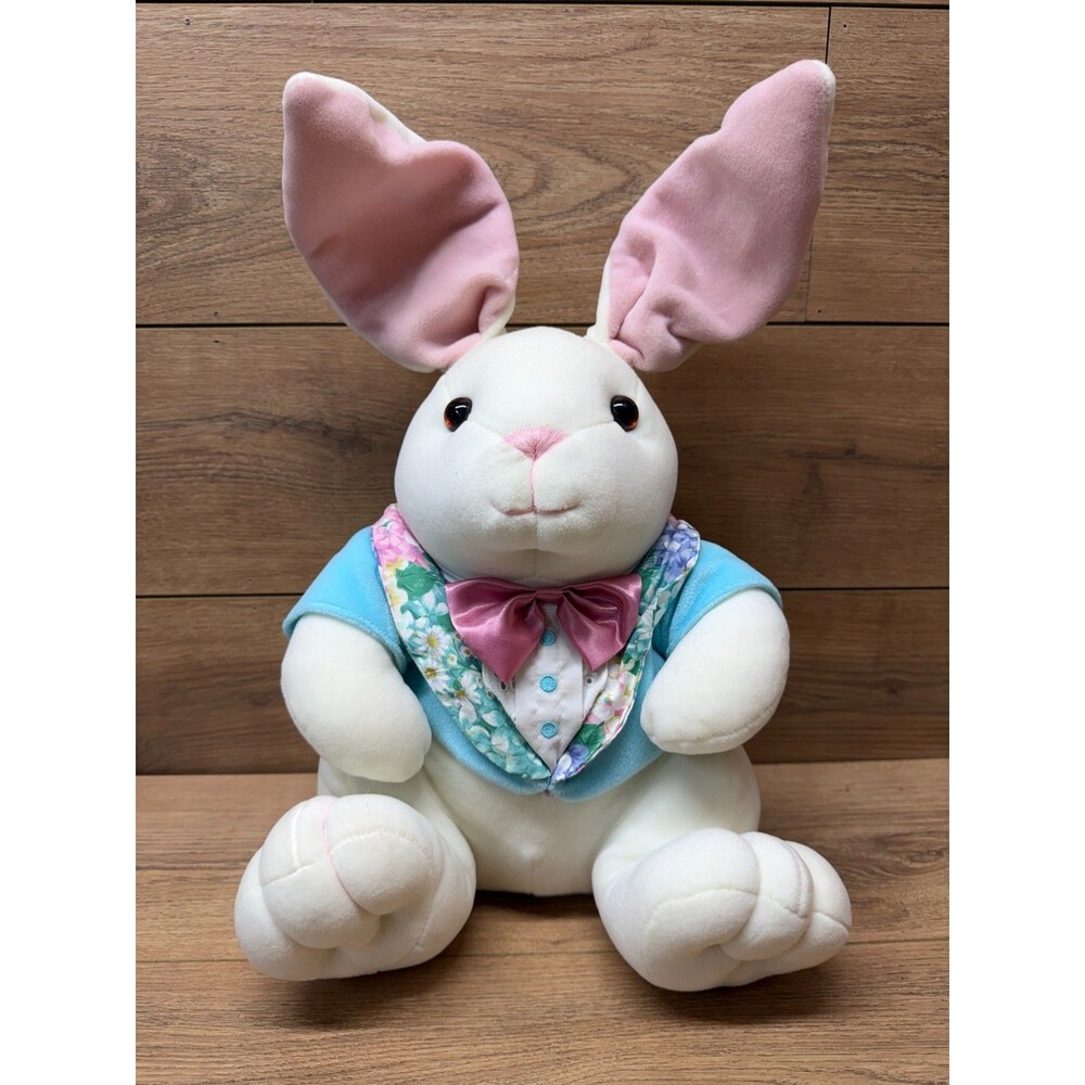 Vintage 1995 Commonwealth Easter Velveteen Rabbit Plush Stuffed Toy EUC